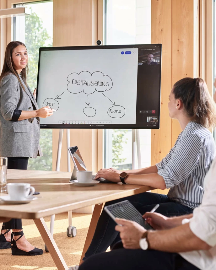 Besprechung Holz Büro Bildschirm Digitalisierung